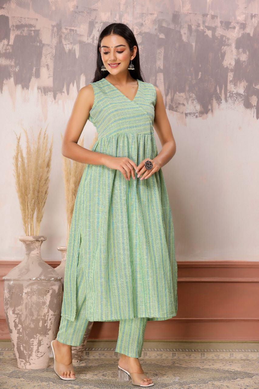 Stripes Print Kurta Pants